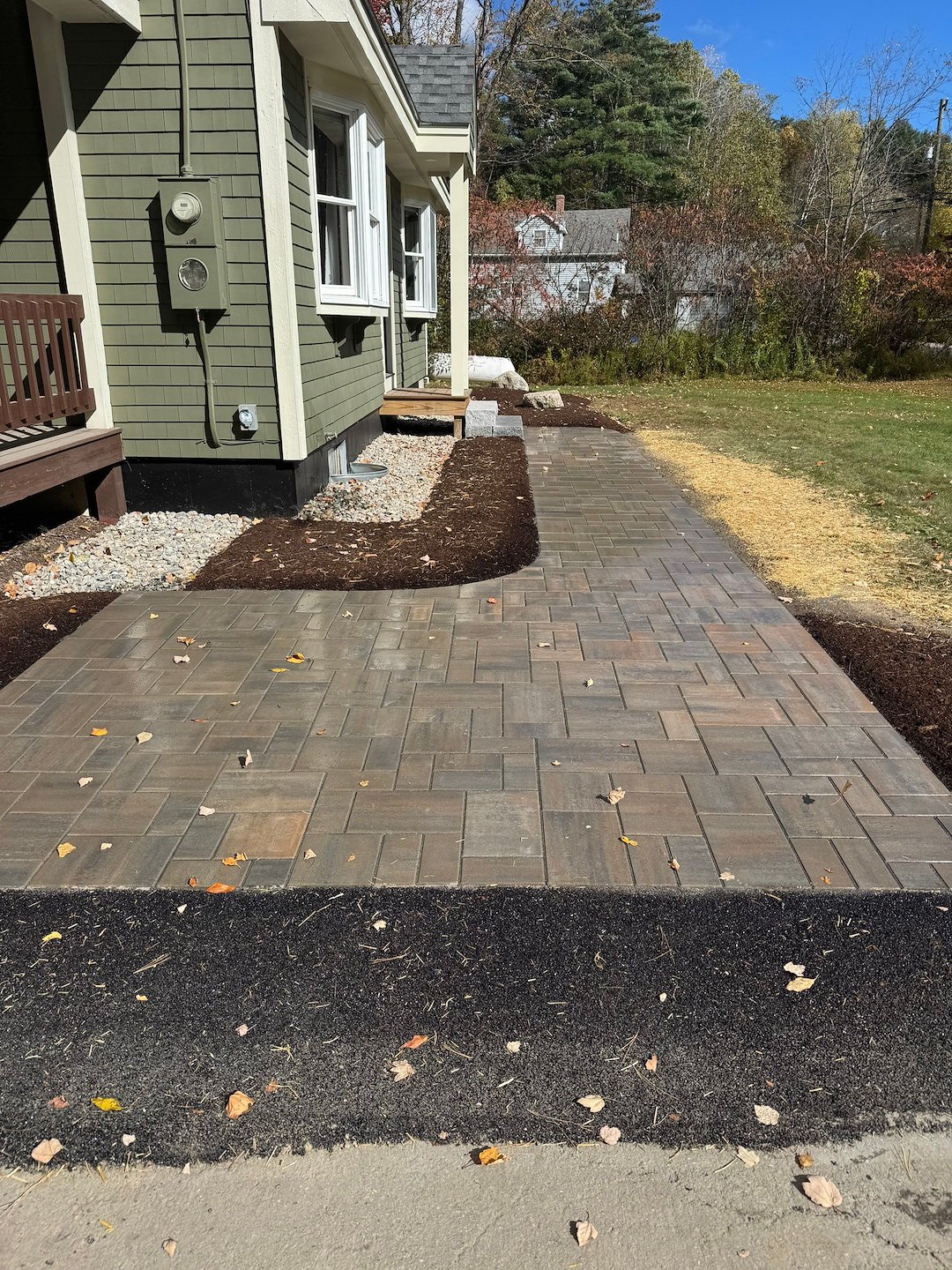 Cambridge Ledgestone Front Walkway Installation - Sunapee, NH